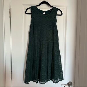 My Michelle Emerald Green Lace Sleeveless Midi Dress Size Large